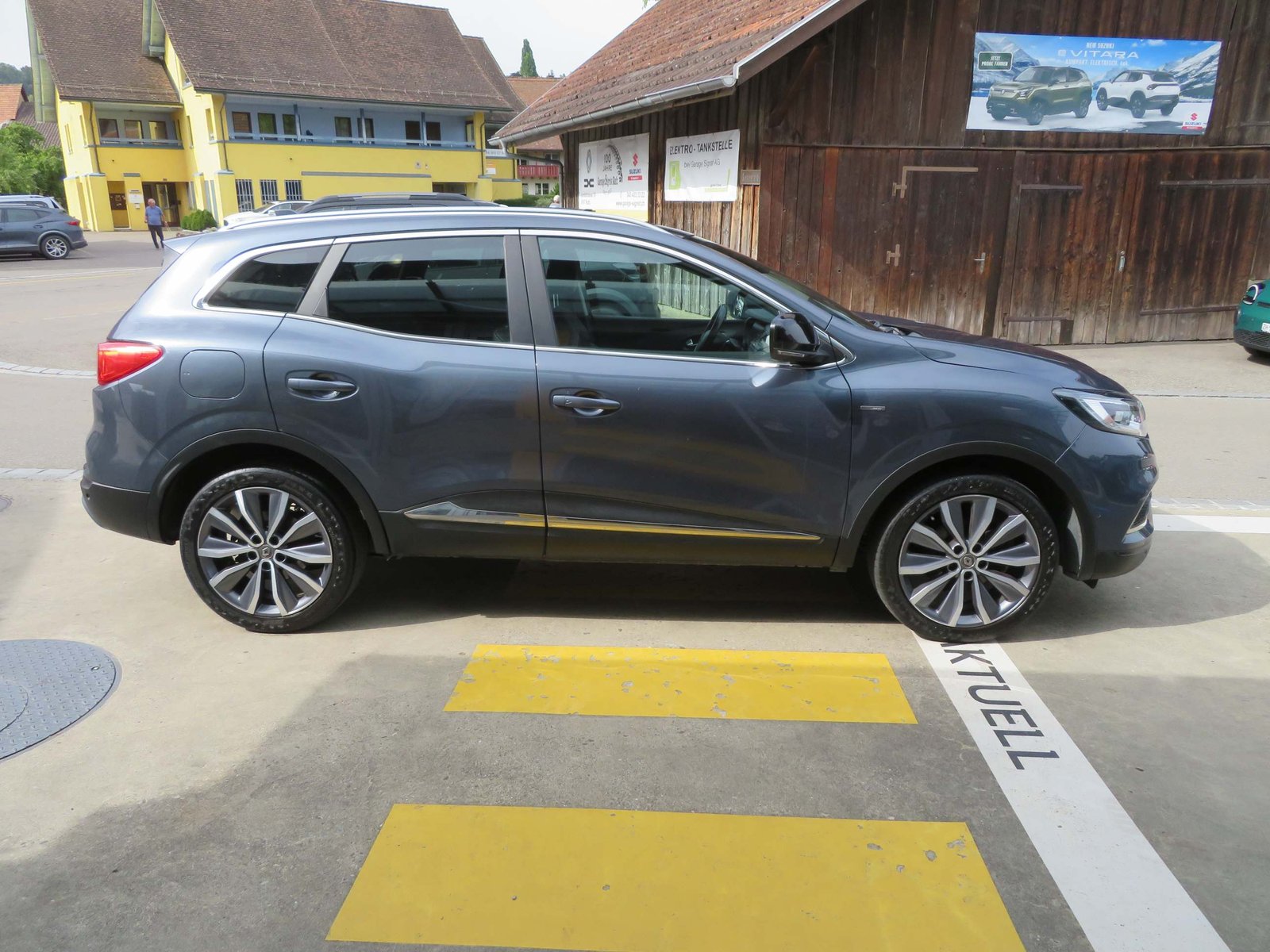 RENAULT Kadjar 1.3 TCe 160 Intens EDC, Benzin, Occasion / Gebraucht, Automatik - 5