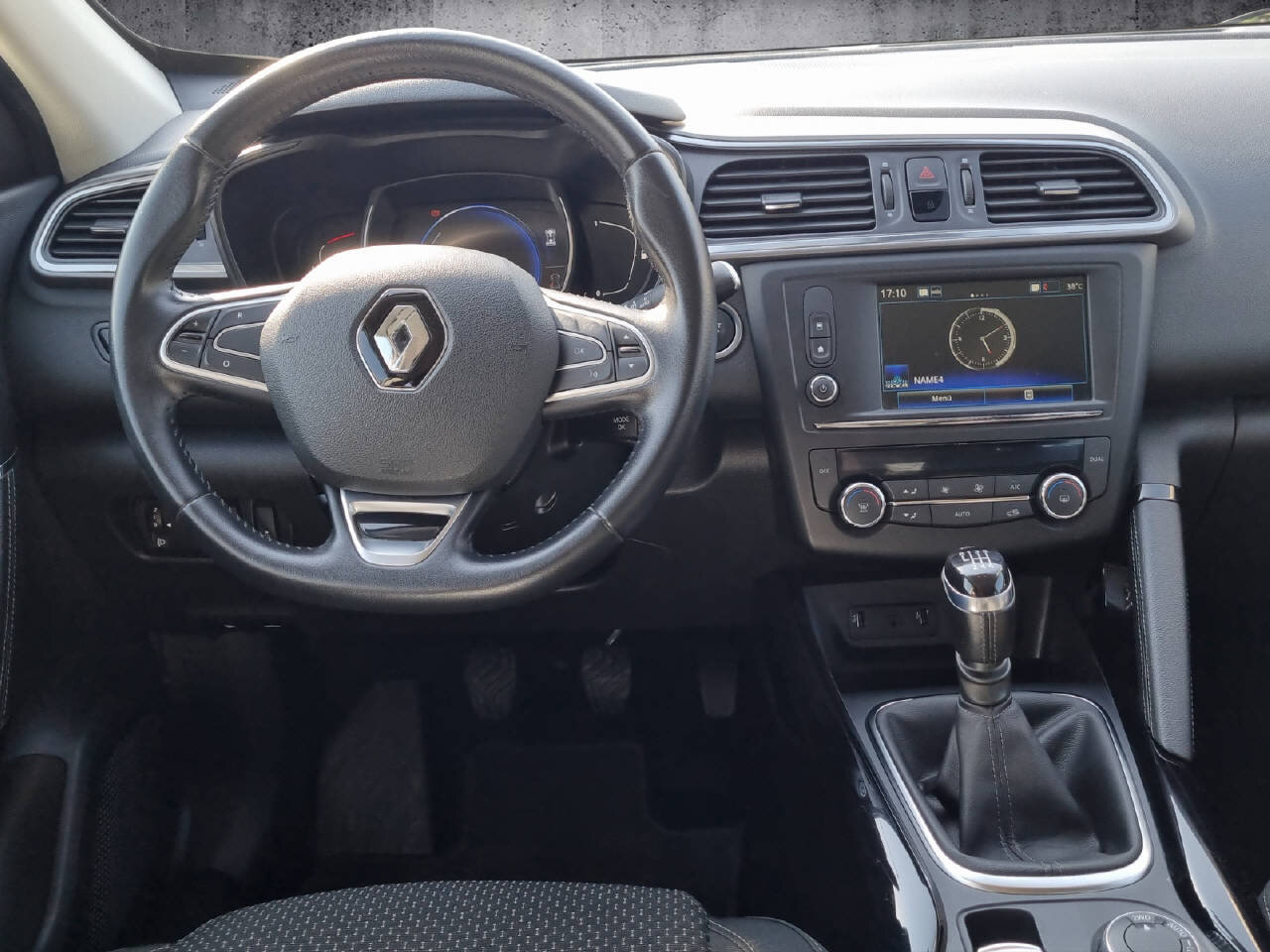 RENAULT Kadjar 1.6 dCi Conquest 4WD, Diesel, Occasion / Utilisé, Manuelle - 6