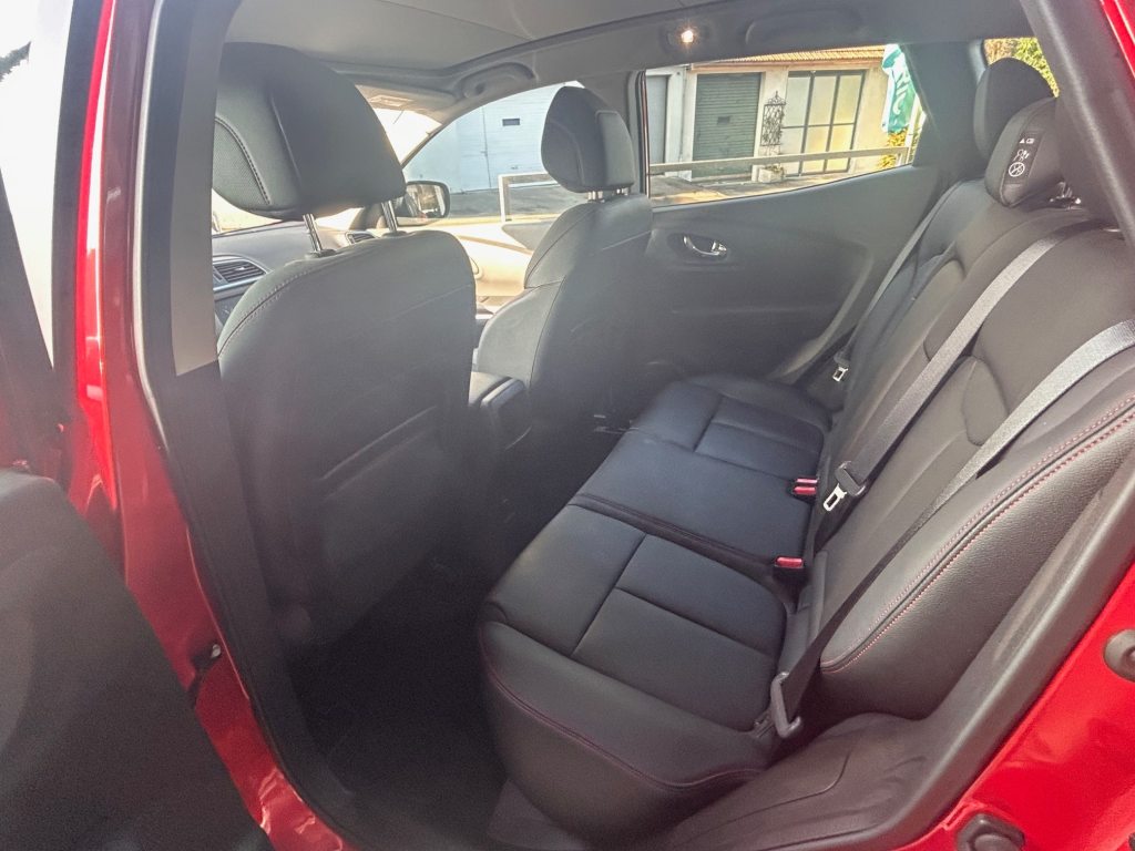 RENAULT KADJAR 1.2 TCe Swiss Edition EDC, Essence, Occasion / Utilisé, Automatique - 6
