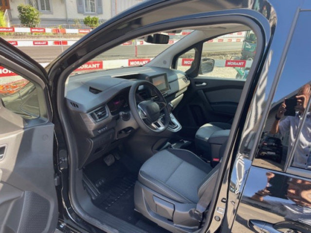 RENAULT Kangoo 1.3 TCe 130Tech. A, Essence, Voiture de démonstration, Automatique - 5