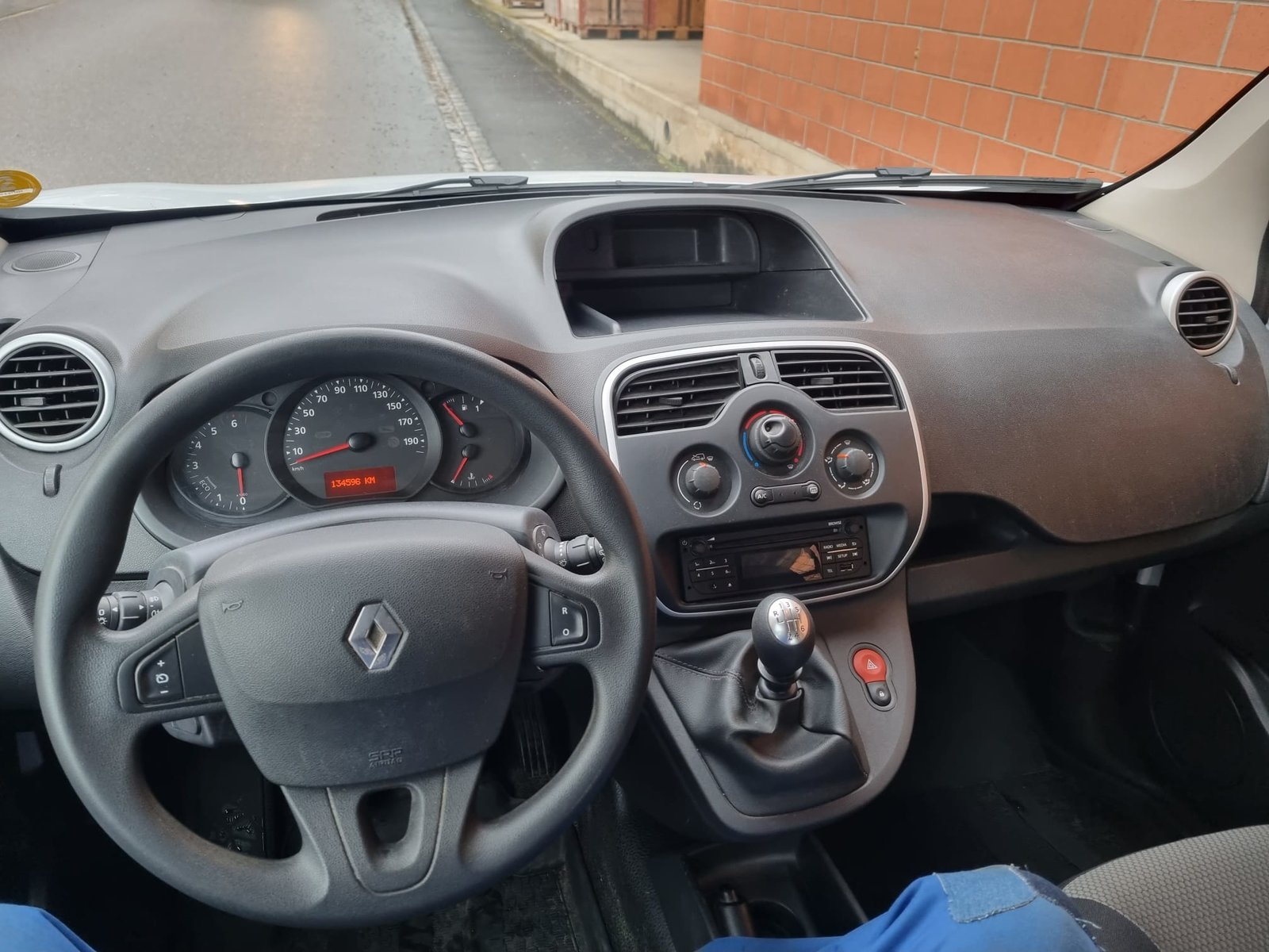 RENAULT Kangoo Maxi dCi 115 ENERGY Business 2 Pl./2 pl., Diesel, Occasion / Gebraucht, Handschaltung - 7