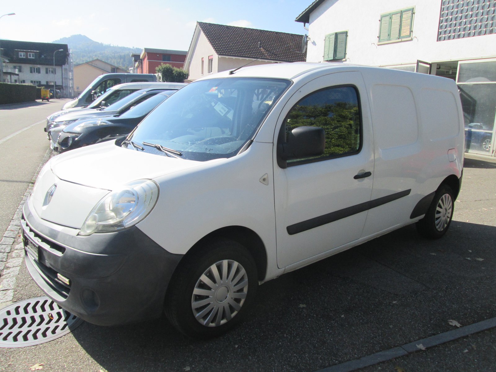 RENAULT Kangoo Maxi dCi 90 2 Plätze / 2 places
