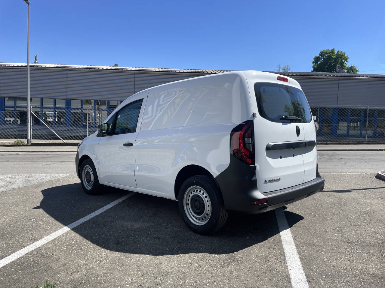 RENAULT Kangoo Van 1.3 TCe 130 Extra EDC, Petrol, New car, Automatic - 4
