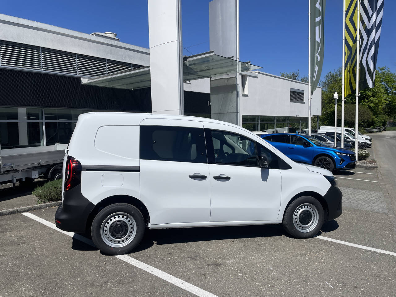 RENAULT Kangoo Van 1.3 TCe 130 Extra EDC, Petrol, New car, Automatic - 6