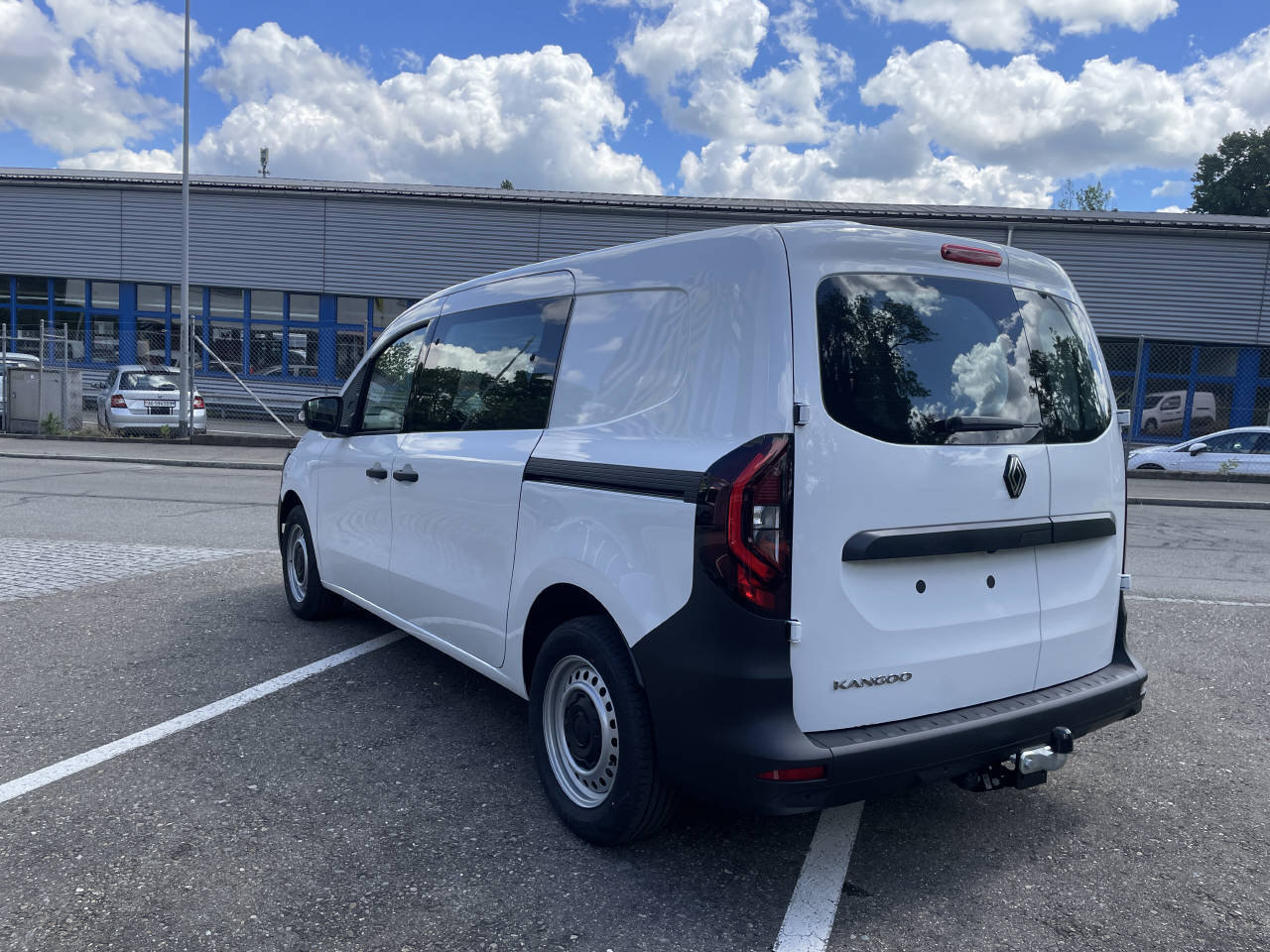 RENAULT Kangoo Van L2 TCe 130 Advance 5Pl., Petrol, New car, Automatic - 4