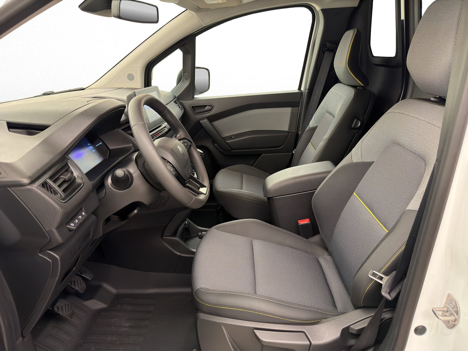 RENAULT Kangoo Van 1.3 TCe 130 Extra, Petrol, New car, Manual - 7