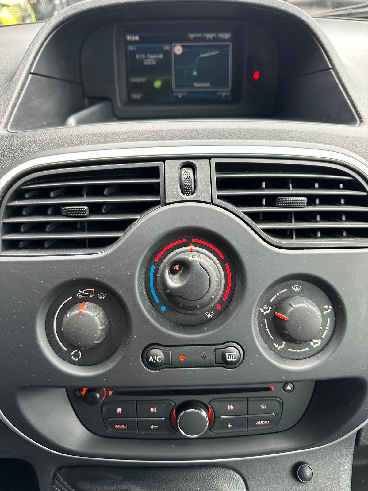 RENAULT Kangoo Medium dCi 80 ENERGY Business, Diesel, Occasion / Gebraucht, Handschaltung - 6