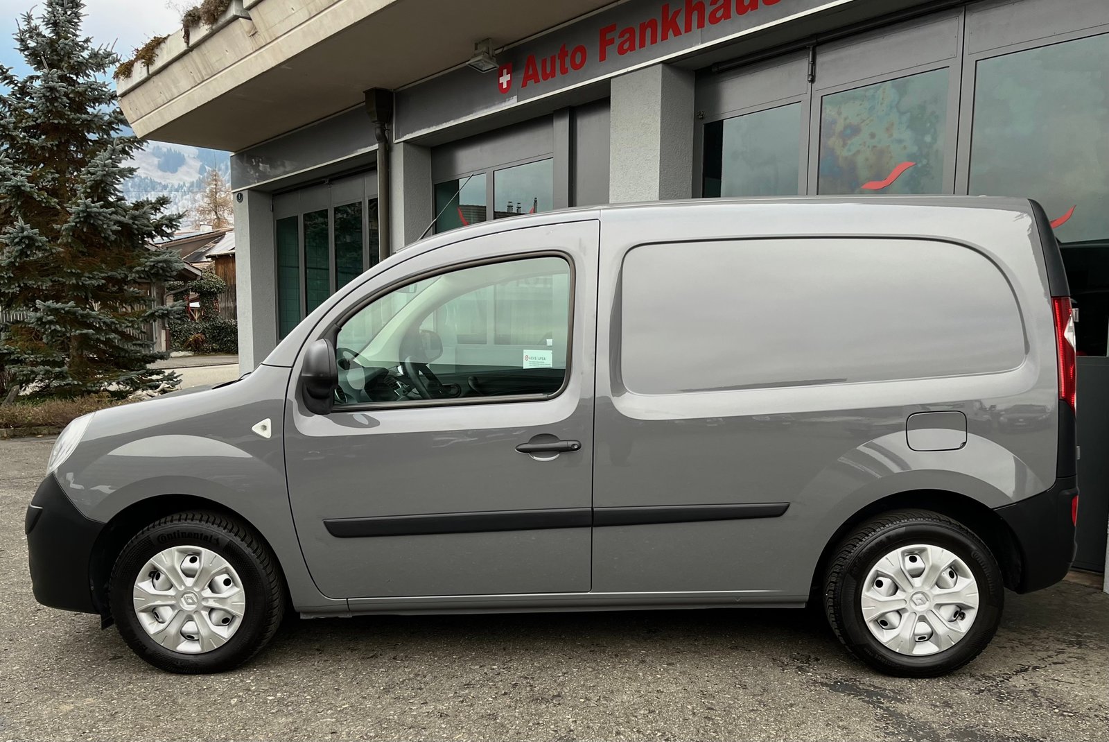 RENAULT Kangoo 1.6 105, Essence, Occasion / Utilisé, Manuelle - 4