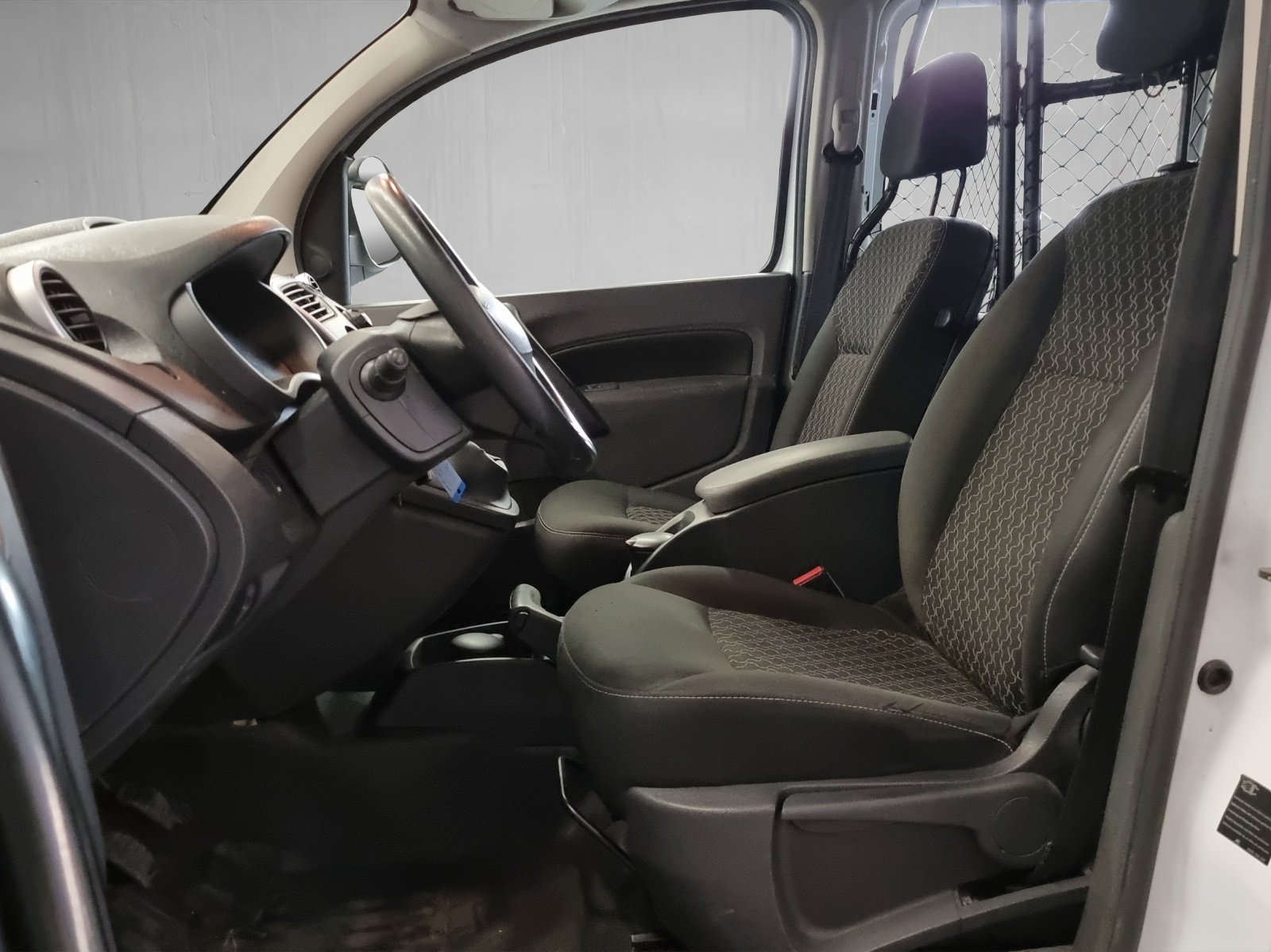 RENAULT Kangoo dCi110 Business, Diesel, Occasion / Gebraucht, Handschaltung - 7