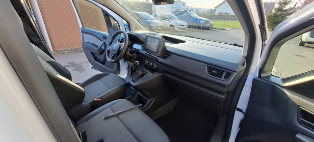 RENAULT KangooV 1.3TCe ST Extra, Petrol, Second hand / Used, Manual - 6