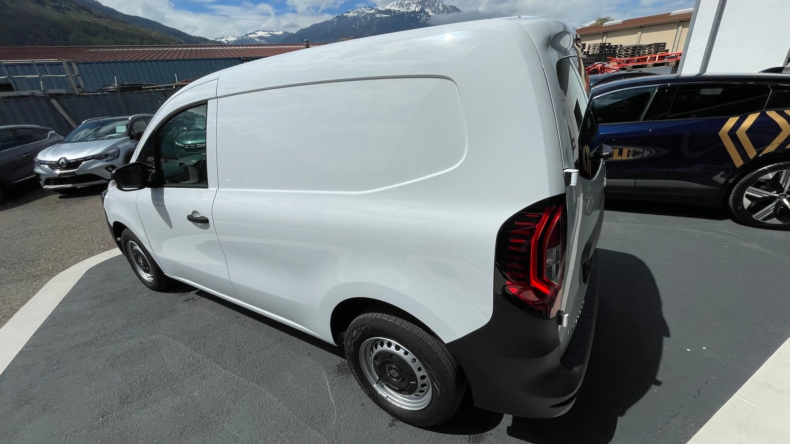 RENAULT Kangoo van E-Tech Electric EV45 11kW Extra, Elektro, Occasion / Gebraucht, Automatik - 5