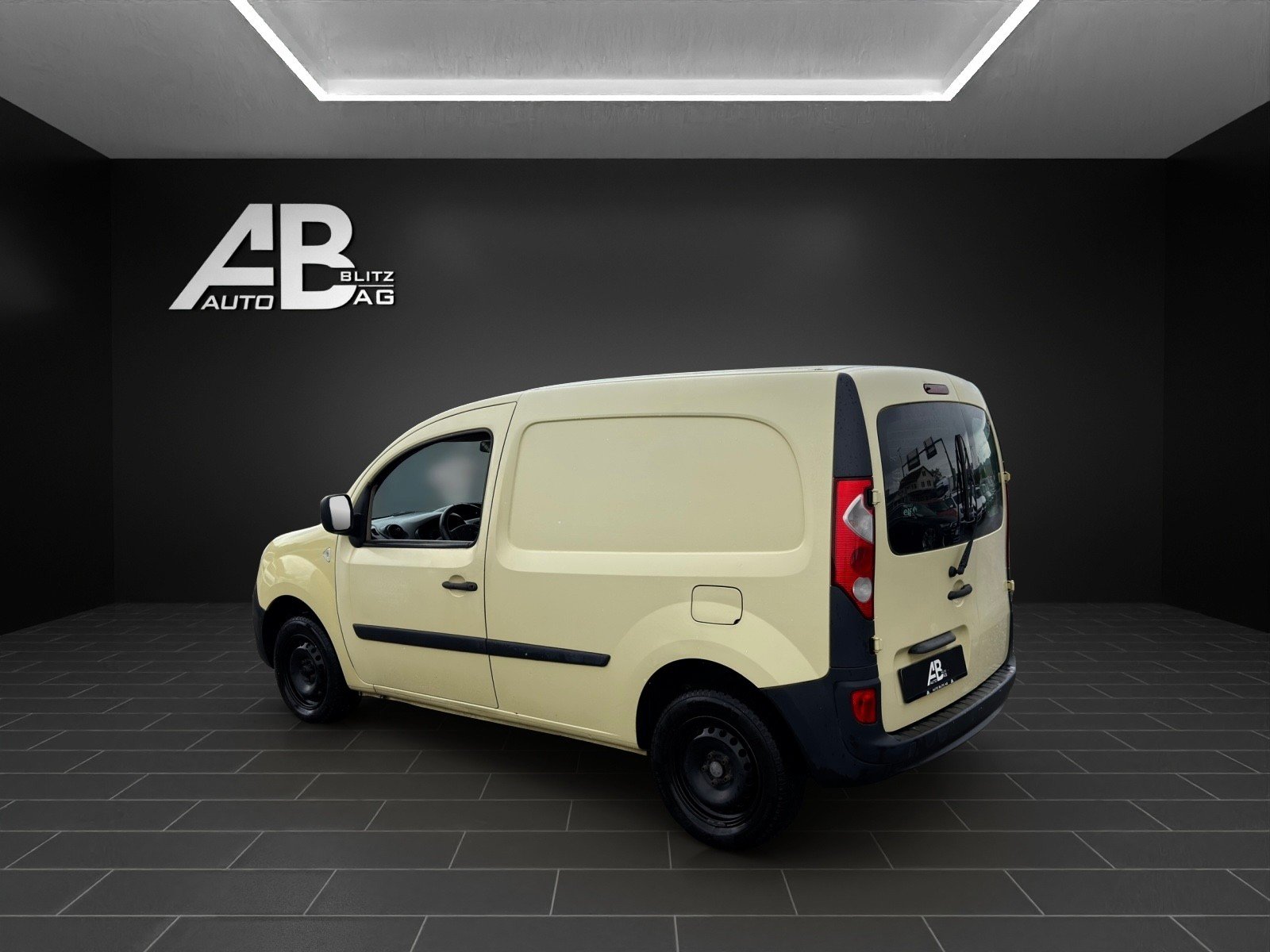 RENAULT Kangoo dCi 85, Diesel, Second hand / Used, Manual - 3