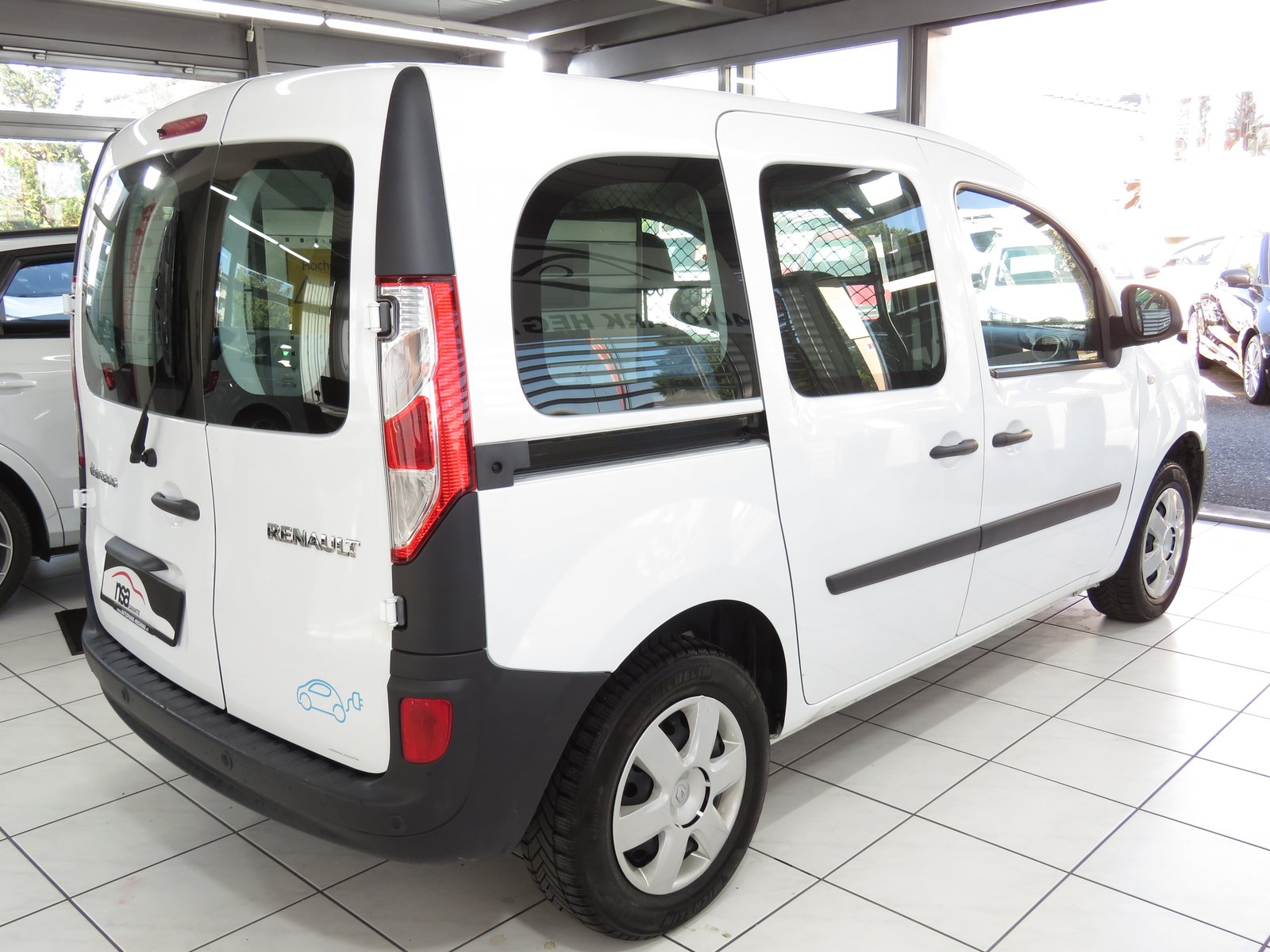RENAULT Kangoo Z.E. Business, Electric, Second hand / Used, Automatic - 4