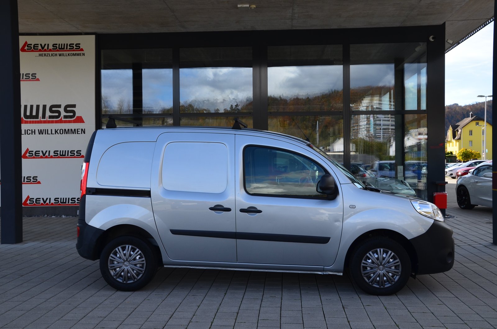 RENAULT Kangoo Medium dCi 80*Frisch ab MFK,1 Jahr oder 20'00, Diesel, Occasioni / Usate, Manuale - 4
