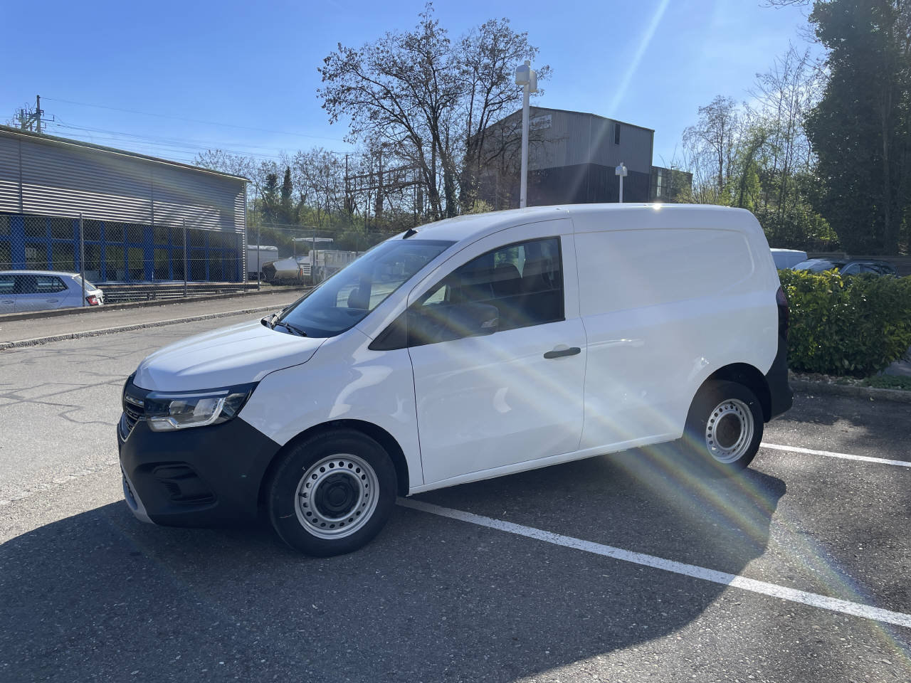 RENAULT Kangoo Van 1.3 TCe Extra, Benzin, Vorführwagen, Handschaltung - 3