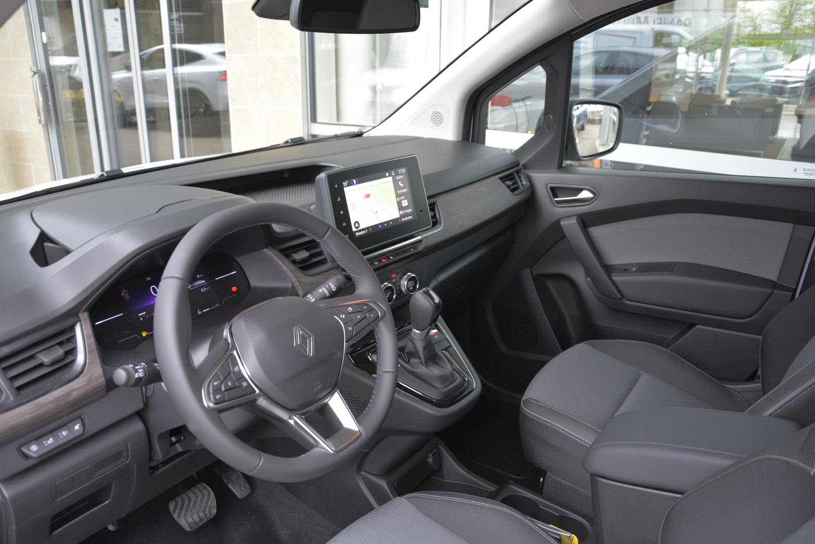 RENAULT GRAND KANGOO techno 1.3 TCe 130 PF EDC, Essence, Voiture nouvelle, Automatique - 5