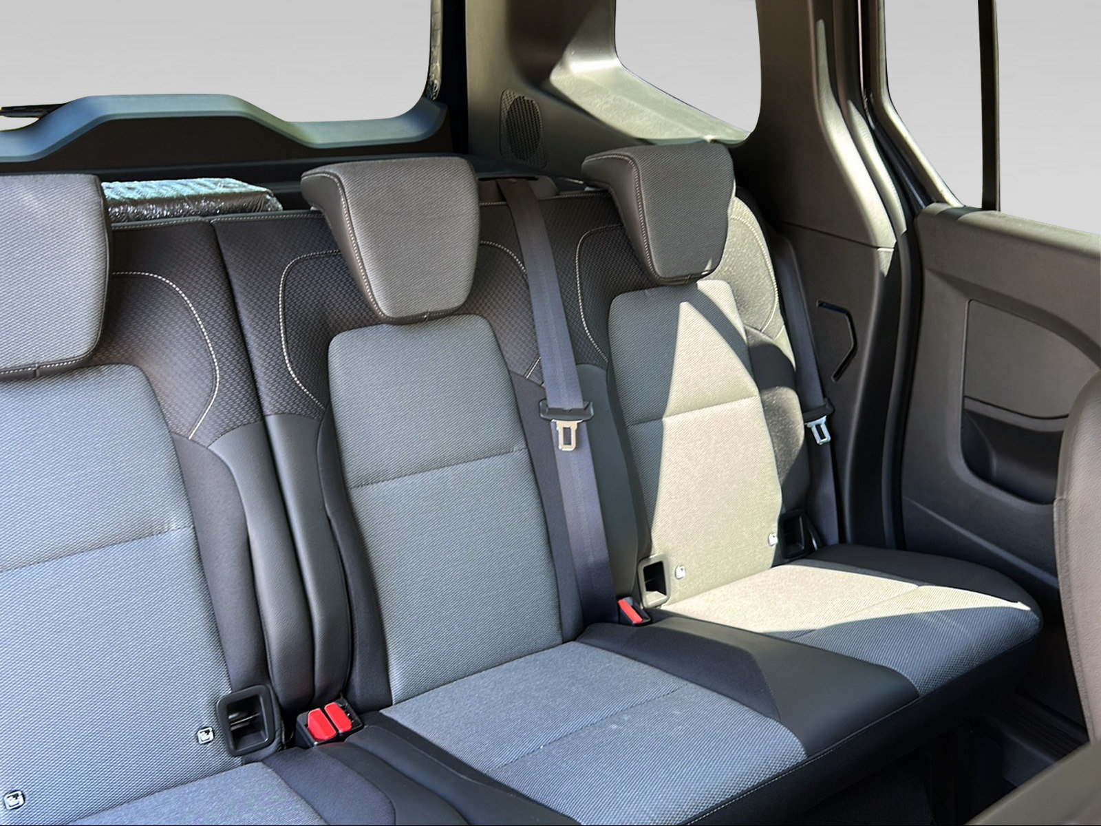 RENAULT Kangoo Kombi 1.3 TCe 130 techno, Essence, Voiture nouvelle, Automatique - 7