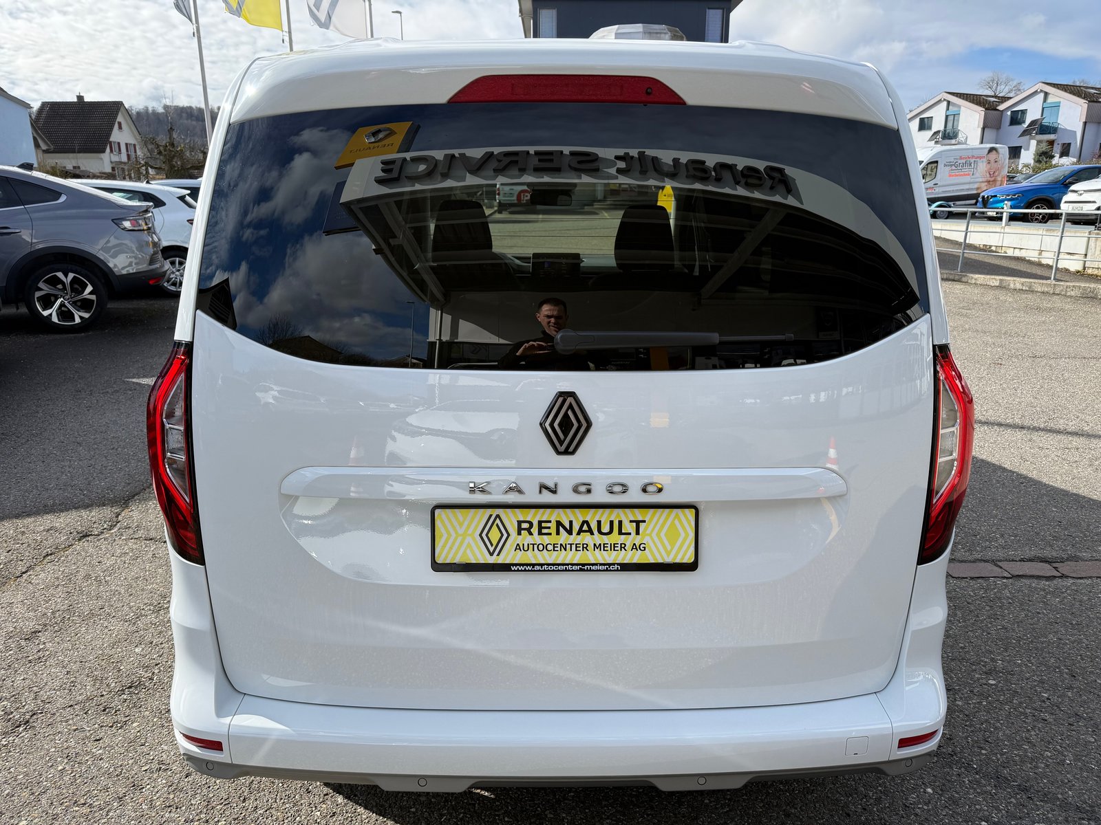 RENAULT Kangoo 1.3 TCe 100 PF Equilibre, Benzin, Occasion / Gebraucht, Handschaltung - 5
