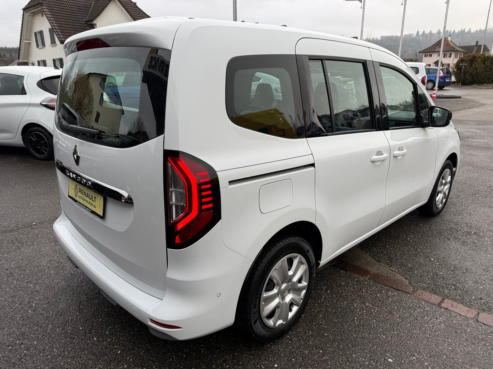 RENAULT Kangoo 1.5 dCi 95 Intens, Diesel, Second hand / Used, Manual - 6