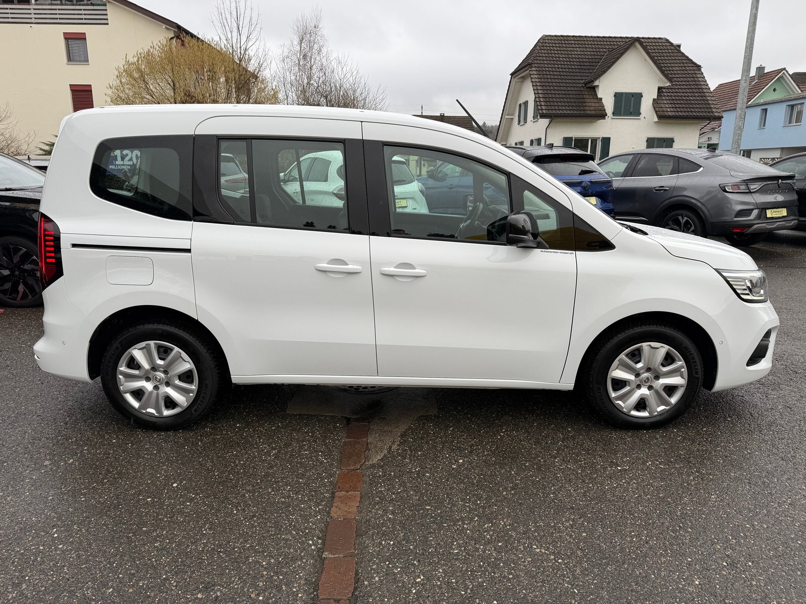 RENAULT Kangoo 1.5 dCi 95 Intens, Diesel, Second hand / Used, Manual - 7