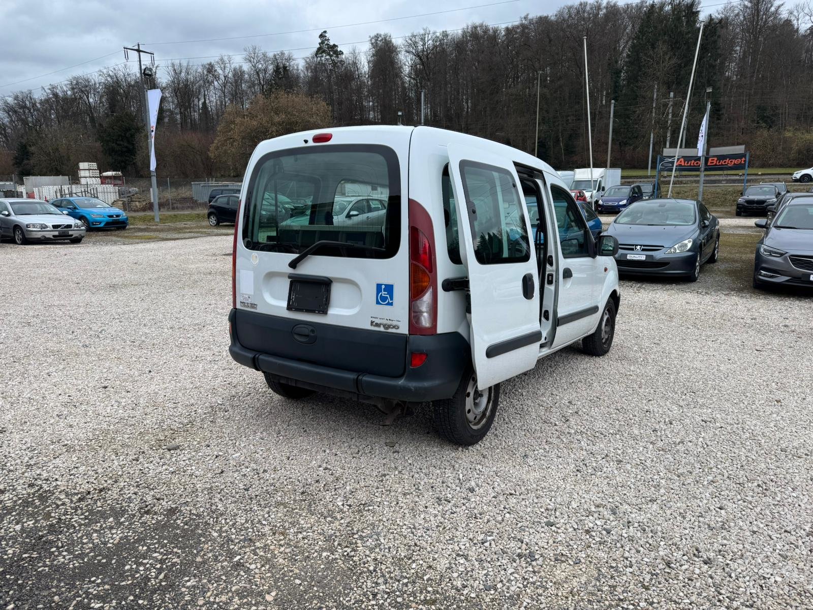 RENAULT Kangoo 1.4 RXE Alizé Automatic, Petrol, Second hand / Used, Automatic - 6