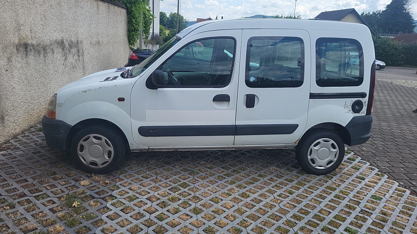RENAULT Kangoo 1.9 dTi, Diesel, Occasion / Utilisé, Manuelle - 2