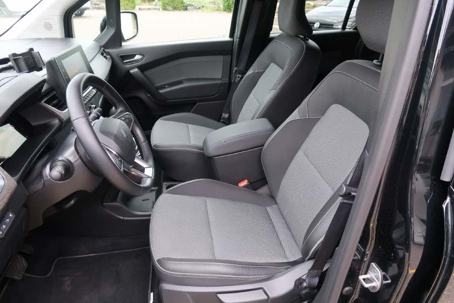 RENAULT Kangoo Kombi 1.3 TCe 130 techno, Benzin, Occasion / Gebraucht, Automatik - 5