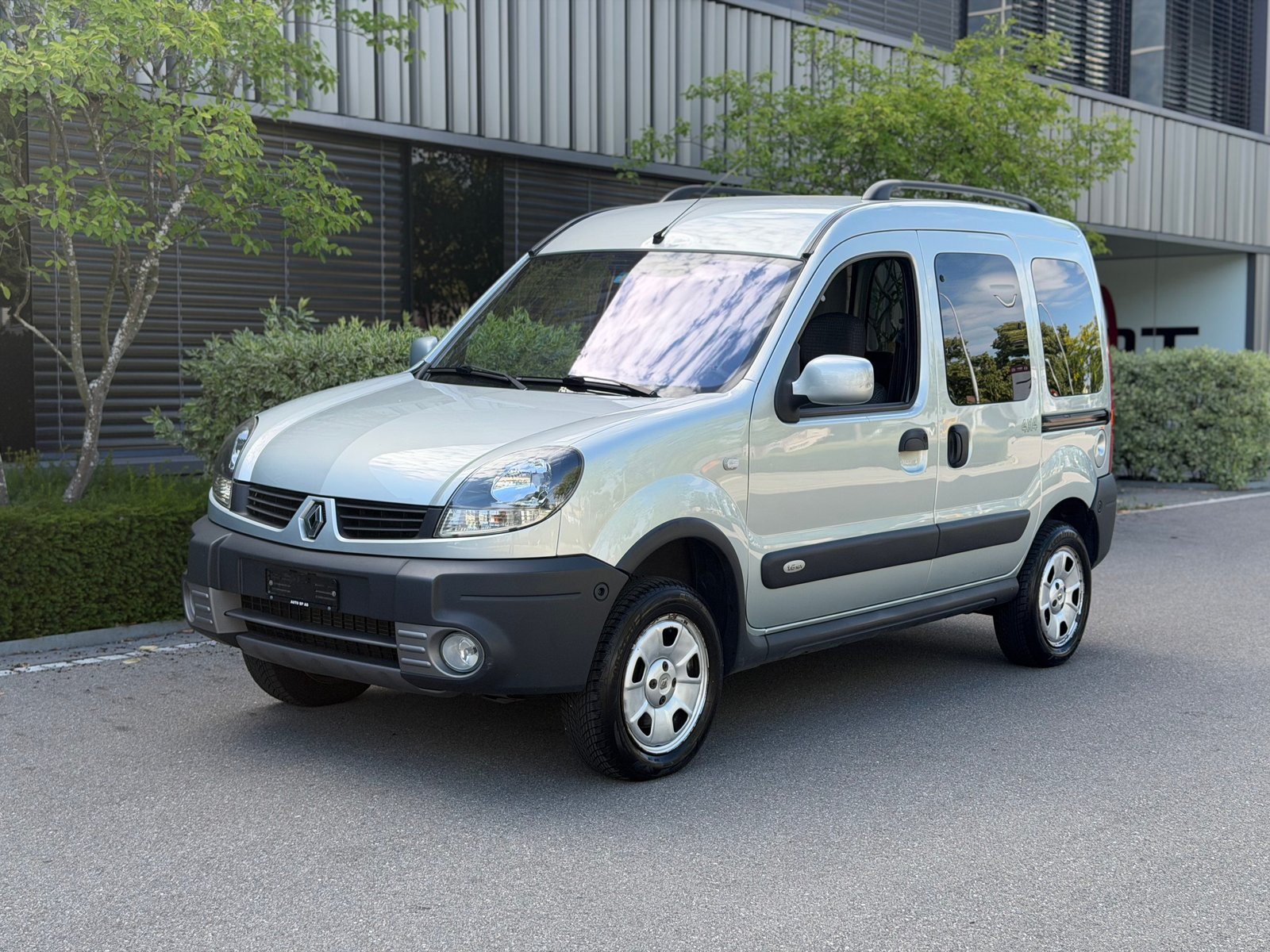 RENAULT Kangoo 1.6 16V Privilège 4x4