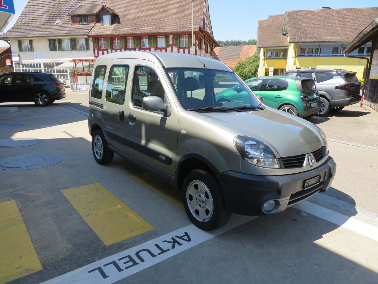 RENAULT Kangoo Kombi 1.6 16V Privillège 4x4, Benzina, Occasioni / Usate, Manuale - 4