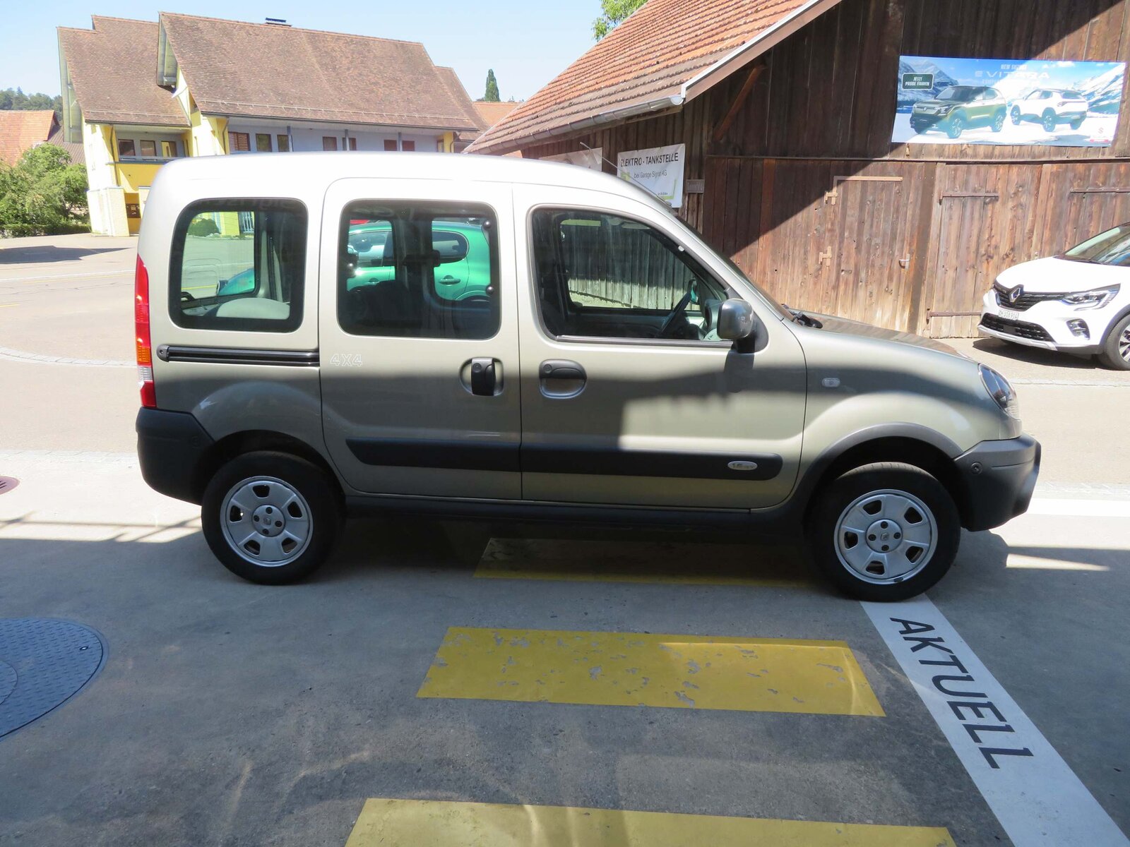 RENAULT Kangoo Kombi 1.6 16V Privillège 4x4, Benzina, Occasioni / Usate, Manuale - 5