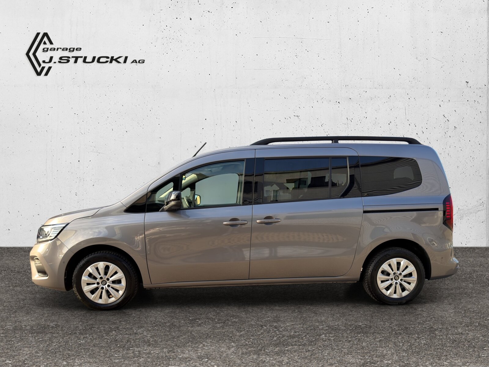 RENAULT Grand Kangoo TCe 130 PF EDC techno, Essence, Occasion / Utilisé, Automatique - 2