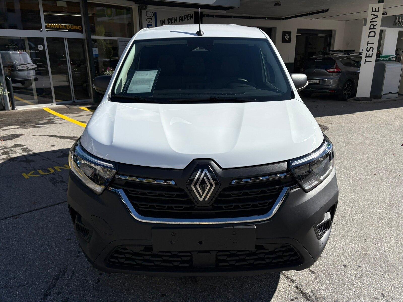 RENAULT KangooV 1.3TCe ST 130 Ex., Benzin, Neuwagen, Handschaltung - 2
