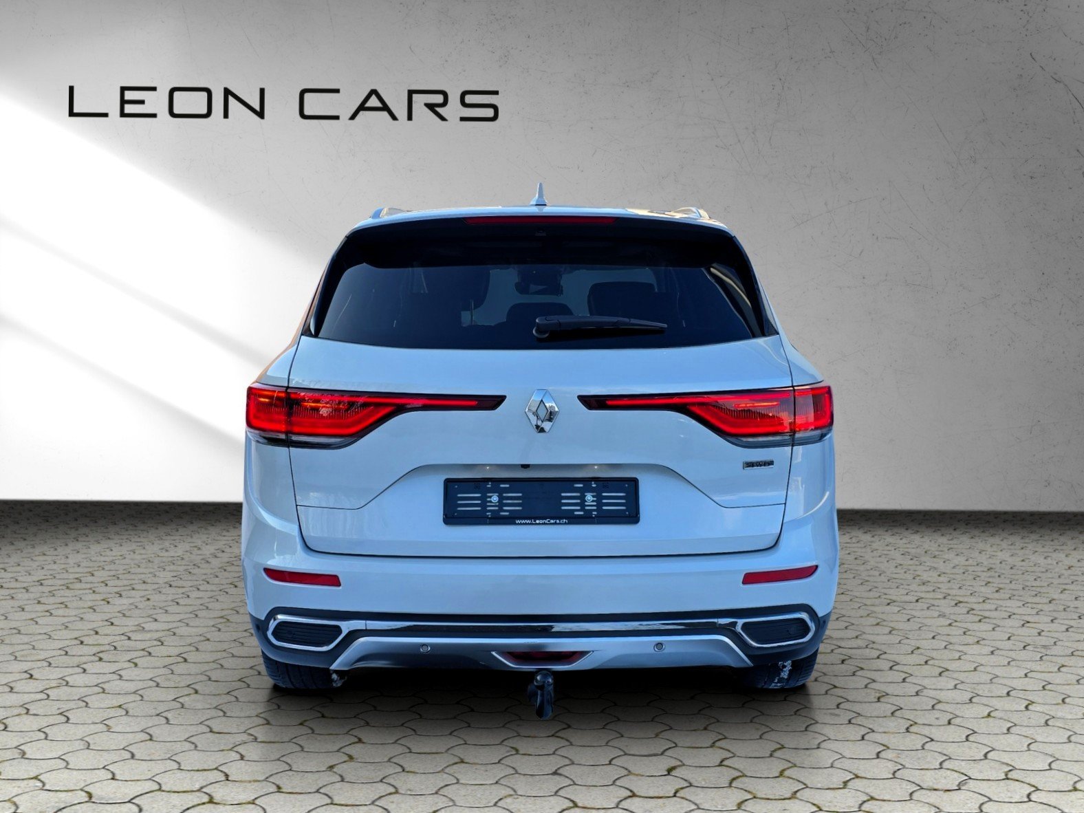 RENAULT Koleos 2.0 dCi Initiale Paris 4WD Xtronic CVT mit AHK, Diesel, Second hand / Used, Automatic - 4