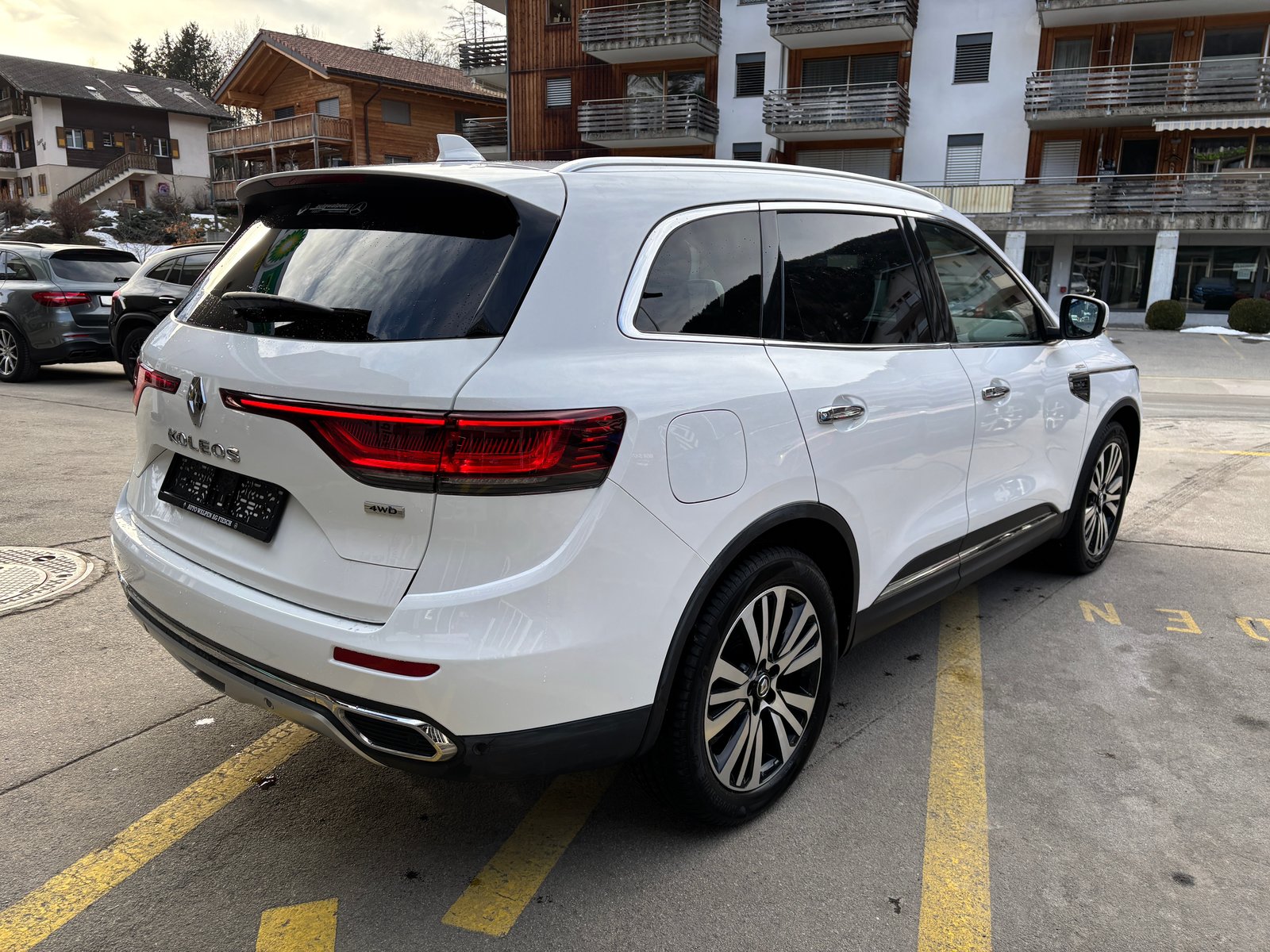 RENAULT Koleos 2.0 dCi Initiale Paris 4WD, Diesel, Occasioni / Usate, Automatico - 3