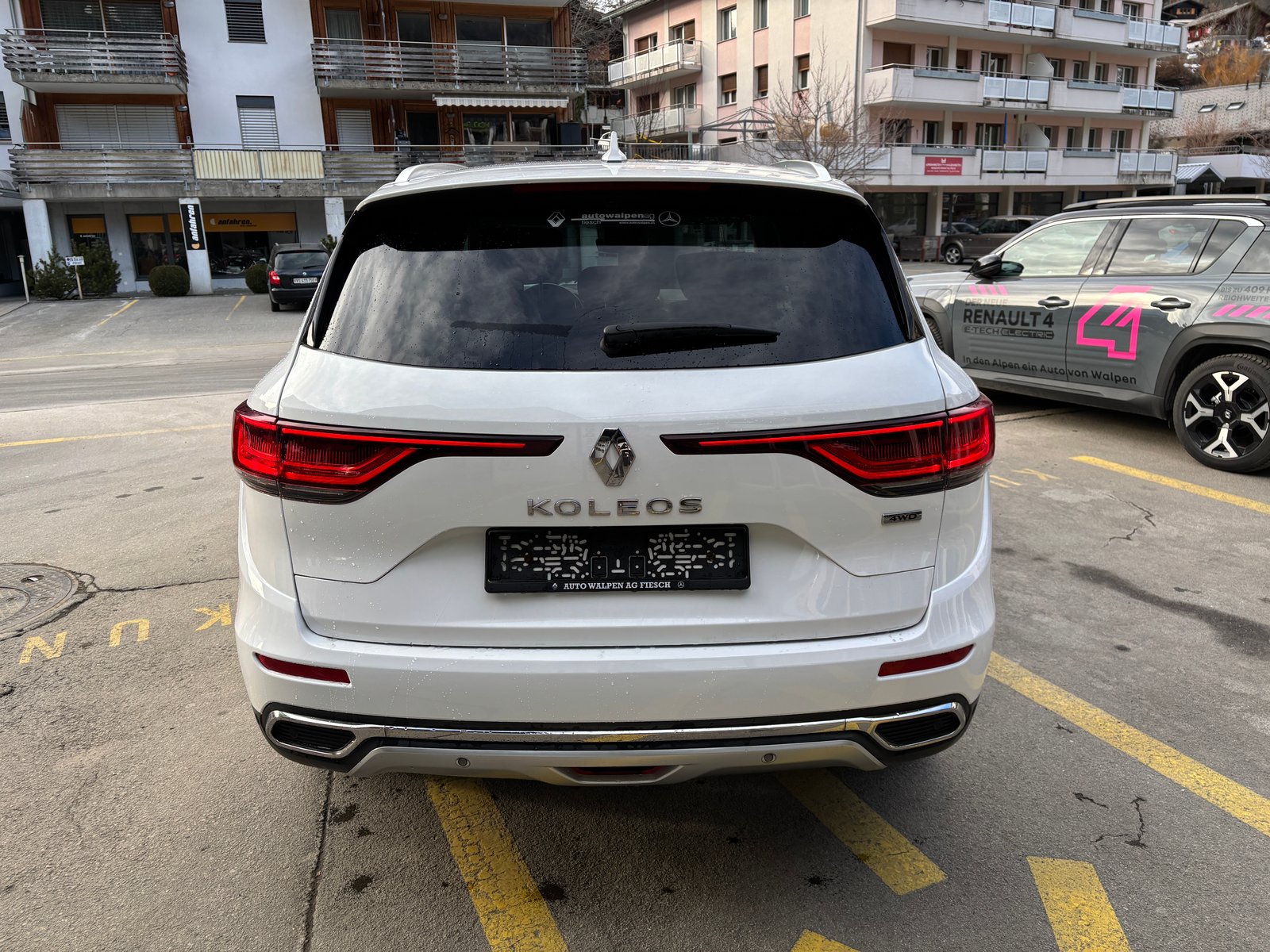 RENAULT Koleos 2.0 dCi Initiale Paris 4WD, Diesel, Occasioni / Usate, Automatico - 4