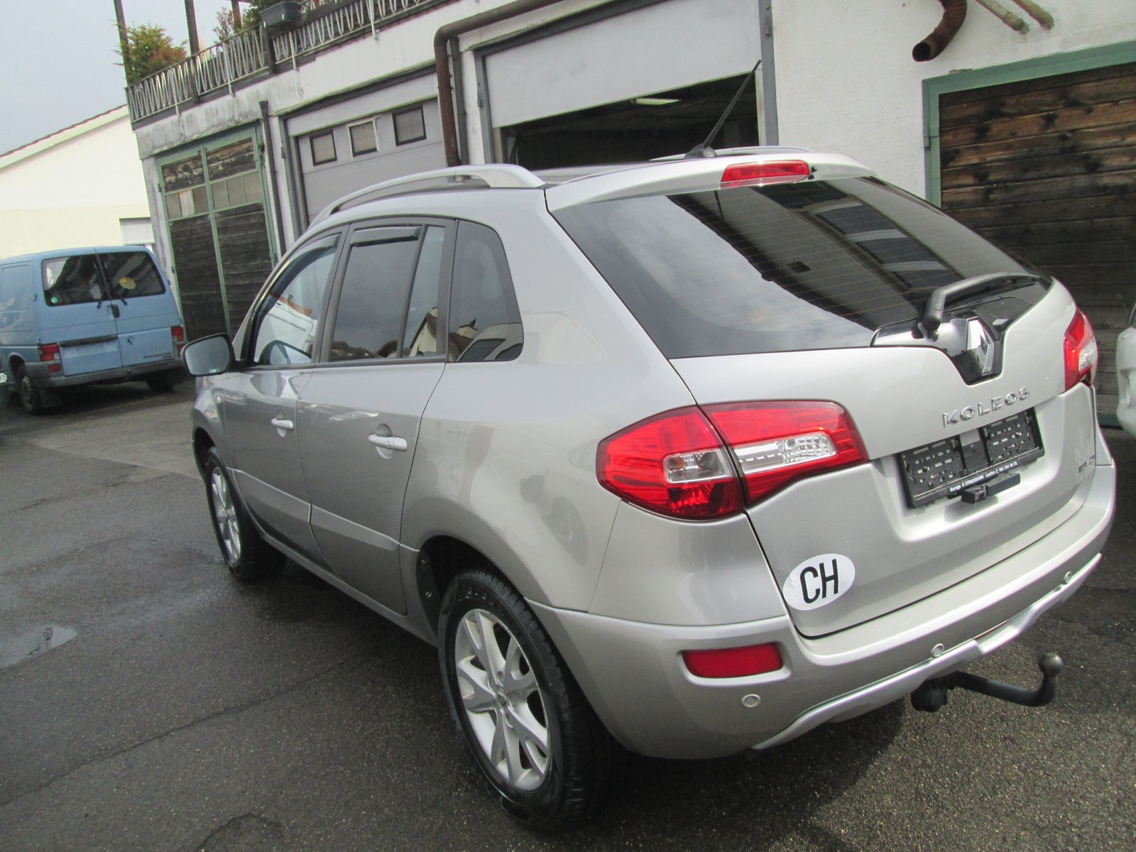 RENAULT Koleos 2.5 Dynamique 4x4, Essence, Occasion / Utilisé, Manuelle - 2