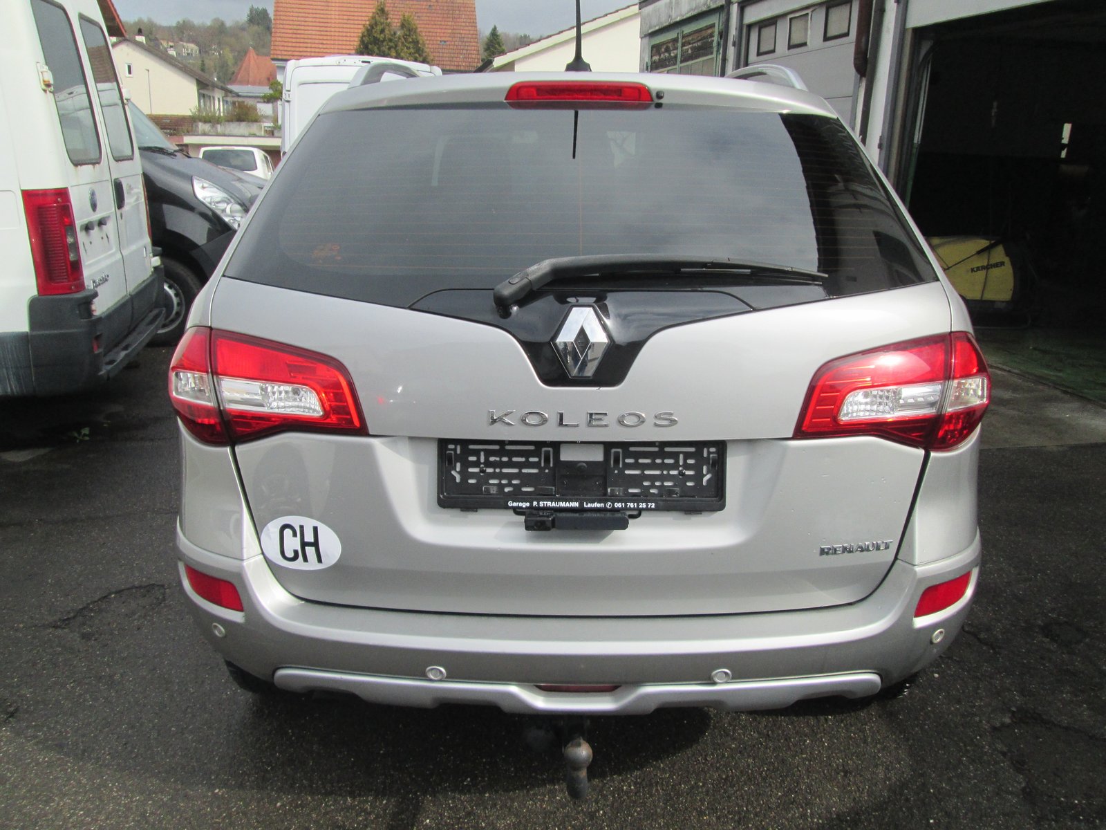 RENAULT Koleos 2.5 Dynamique 4x4, Essence, Occasion / Utilisé, Manuelle - 3