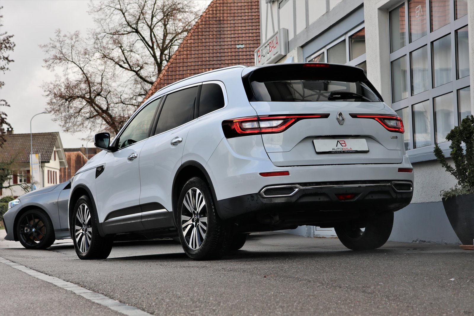 RENAULT Koleos 2.0 dCi Initial Paris 4x4 Xtronic CVT, Diesel, Occasioni / Usate, Automatico - 3