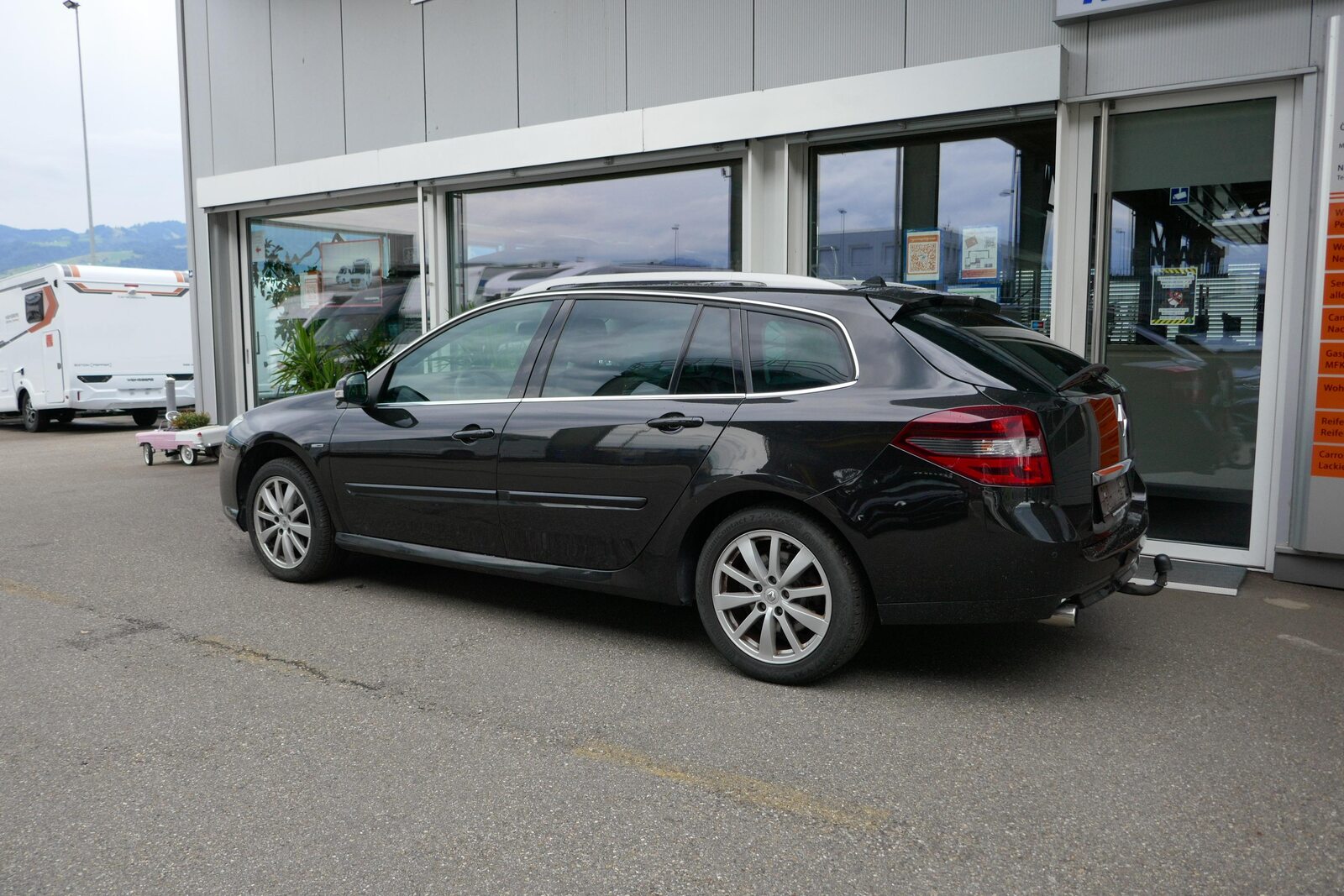 RENAULT Laguna Grandtour 2.0 TCe Laguna.CH, Benzina, Occasioni / Usate, Automatico - 2