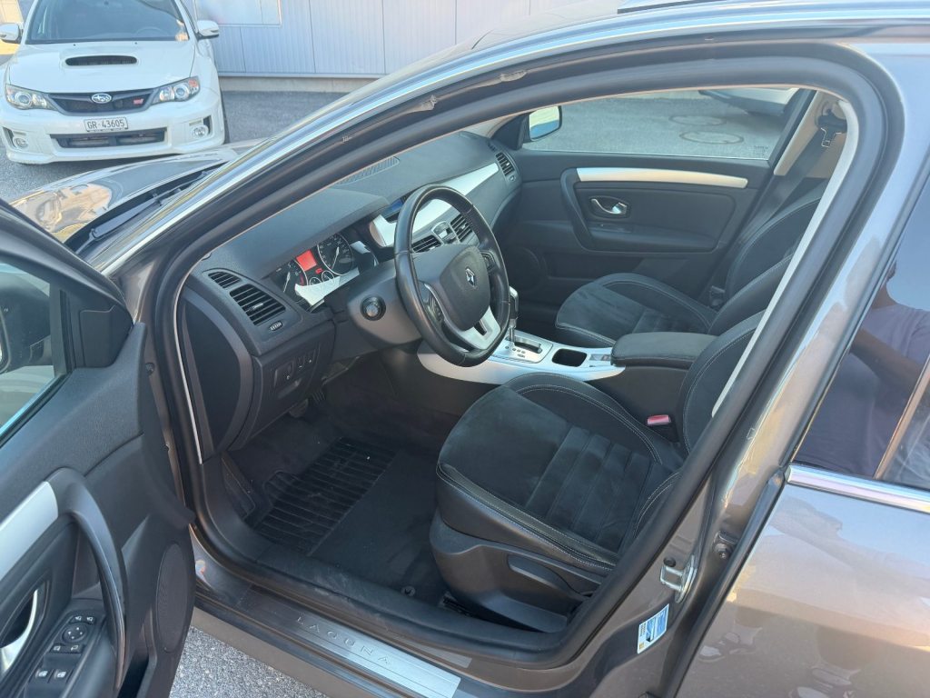 RENAULT LAGUNA 2.0 Turbo Initiale, Benzin, Occasion / Gebraucht, Automatik - 5