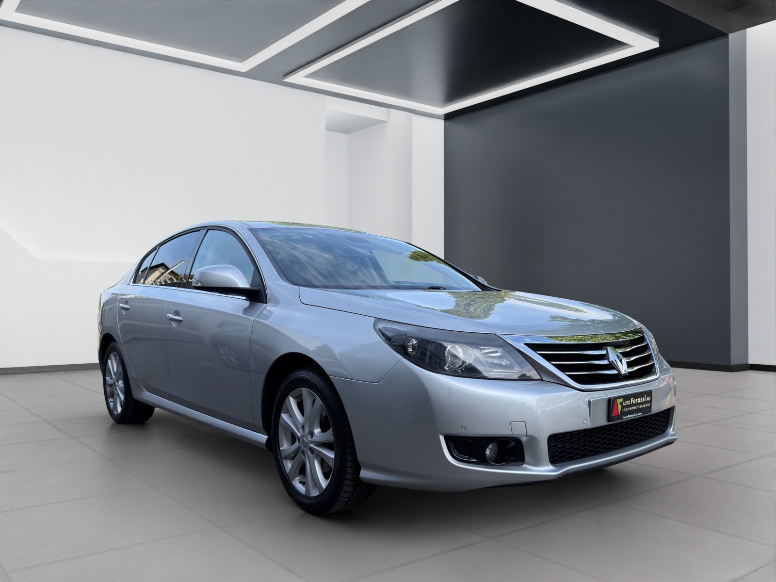 RENAULT Latitude 2.0 dCi Dynamique active-shift, Diesel, Occasion / Utilisé, Automatique - 7