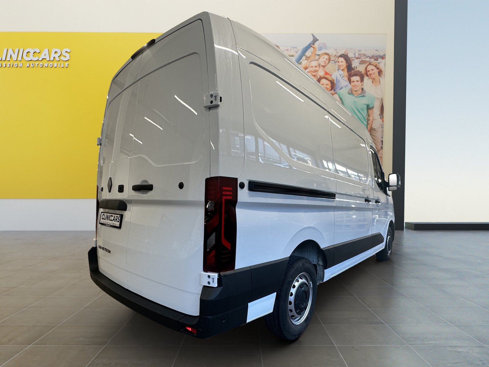 RENAULT Fourgon Advance FG Cabine Traction L2H2 3.5T 2.0 Blue dCi, Diesel, Auto nuove, Manuale - 5