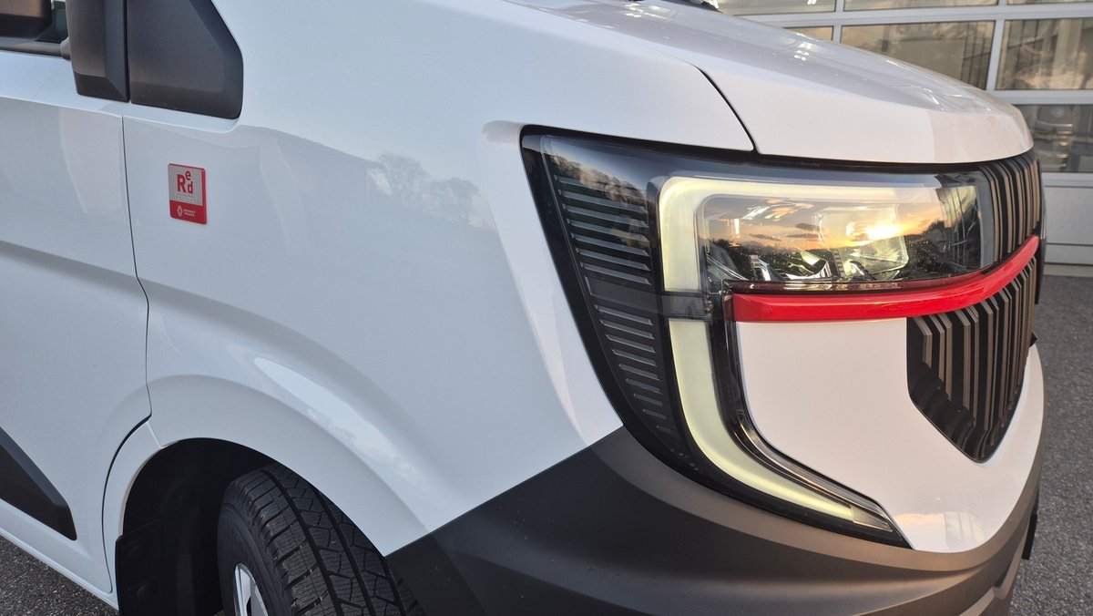 RENAULT Master Red CCAB 3T5 E6 L2H1, Diesel, New car, Manual - 3