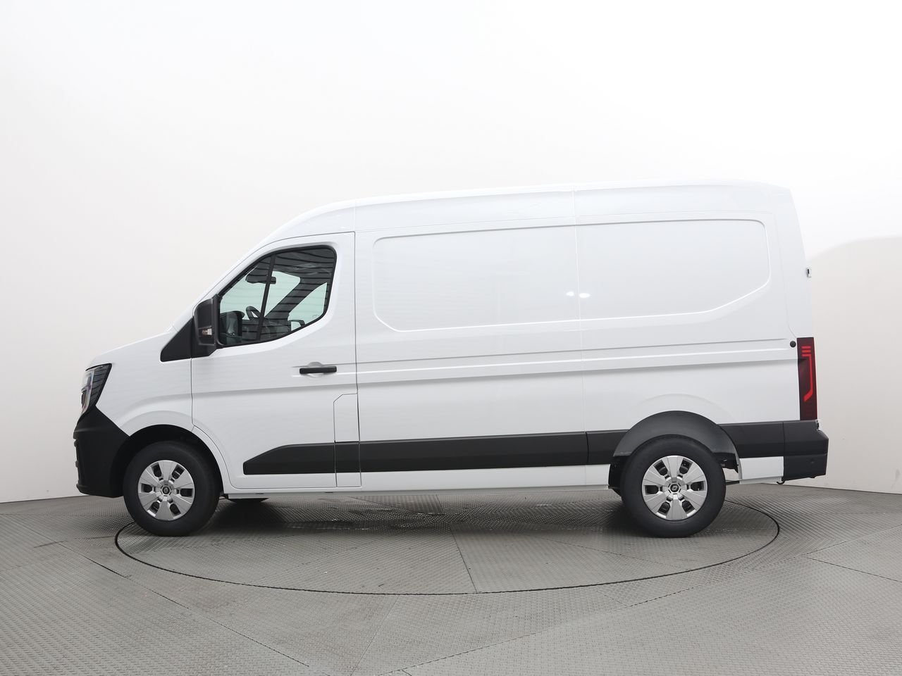 RENAULT Master Kaw. 3.5 t L2H2 2.0 Blue dCi 150, Diesel, New car, Manual - 2