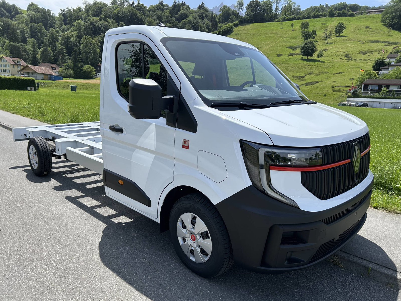 RENAULT Master Kab.-Ch. 3.5 t L3 E-Tech, Electric, New car, Automatic - 2