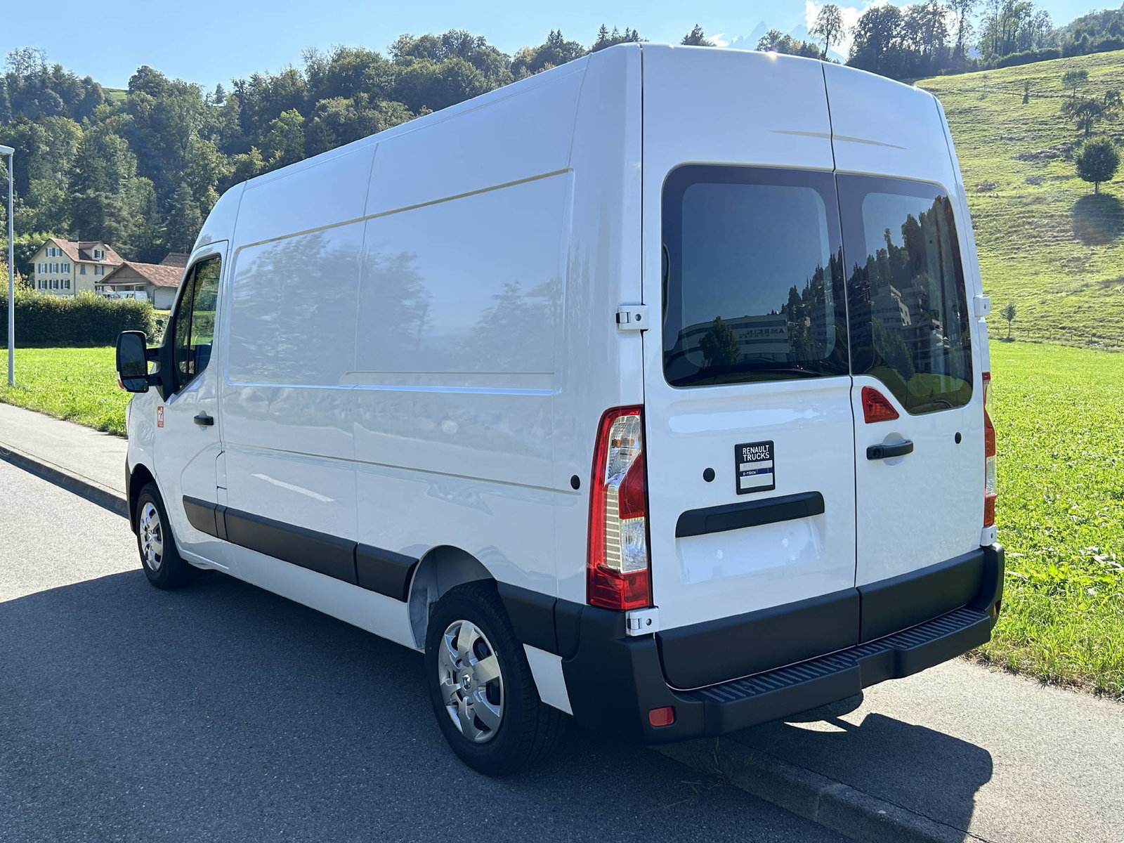 RENAULT Master E-Tech 3.5t EV 52kWh L2H2, Électrique, Occasion / Utilisé, Automatique - 3
