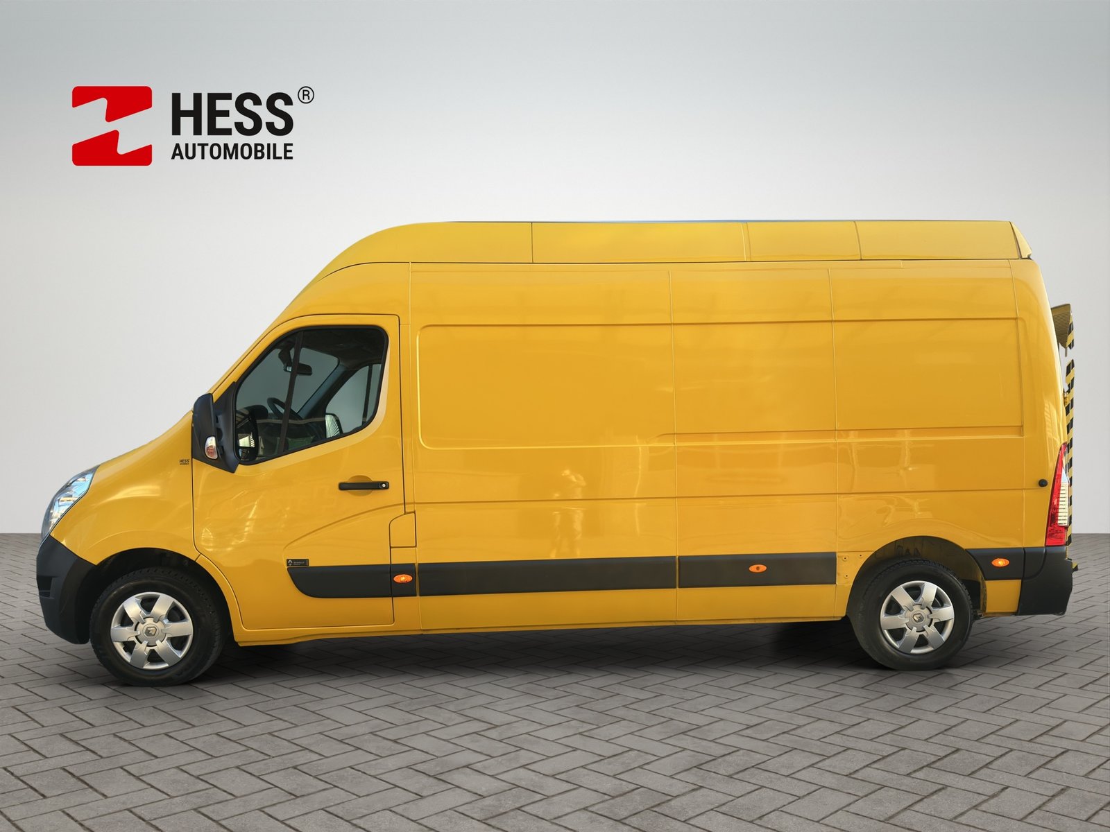 RENAULT Master T35 2.3dCi 130 L3H3, Diesel, Second hand / Used, Manual - 4