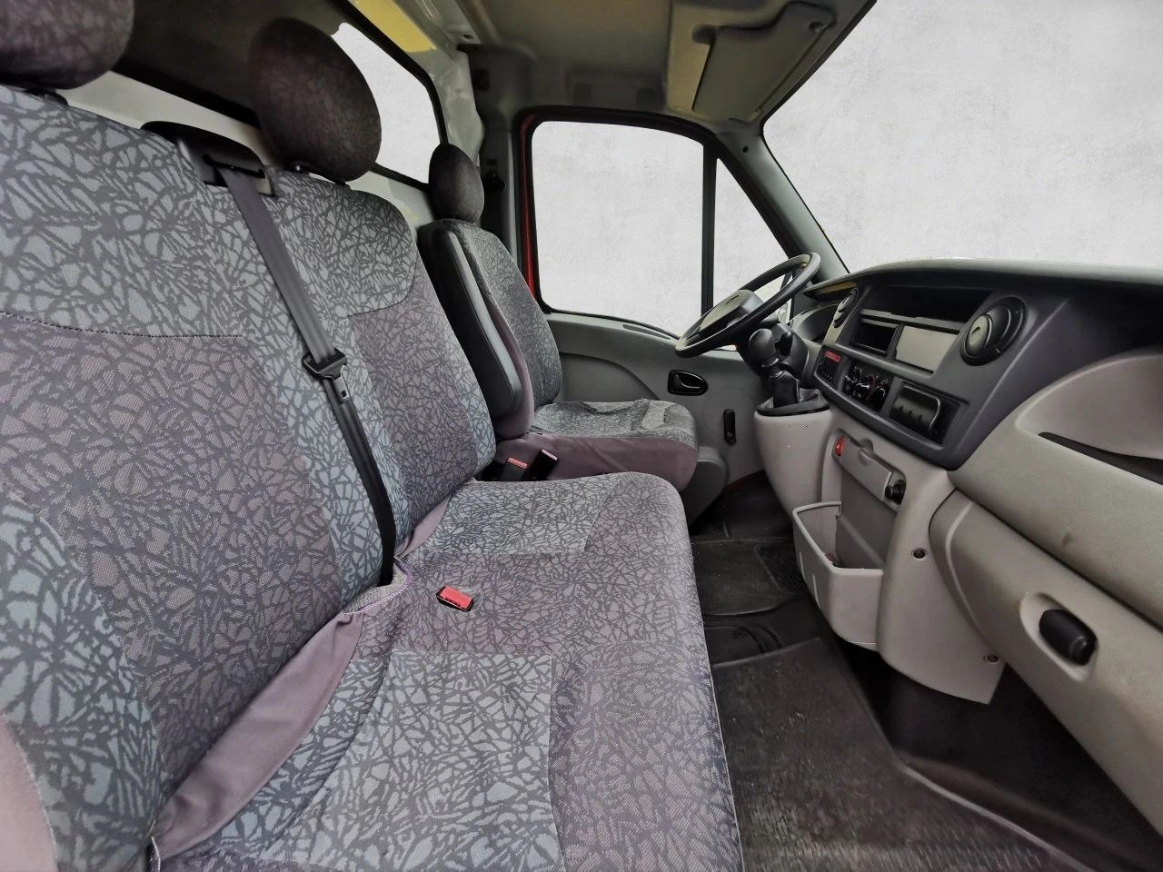 RENAULT Master T35 2.5dCi L2H2, Diesel, Occasion / Utilisé, Manuelle - 6