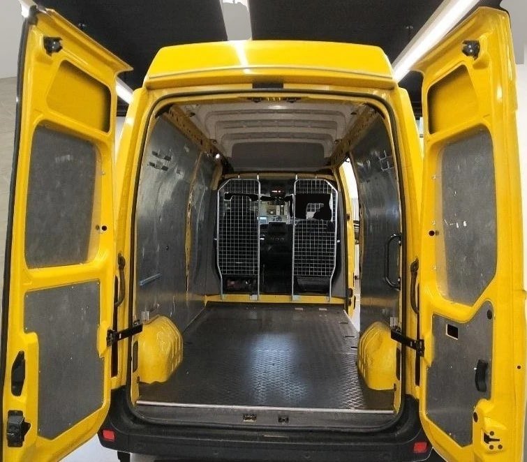 RENAULT Master T35 2.3dCi 135 L3H3, Diesel, Occasion / Utilisé, Manuelle - 6