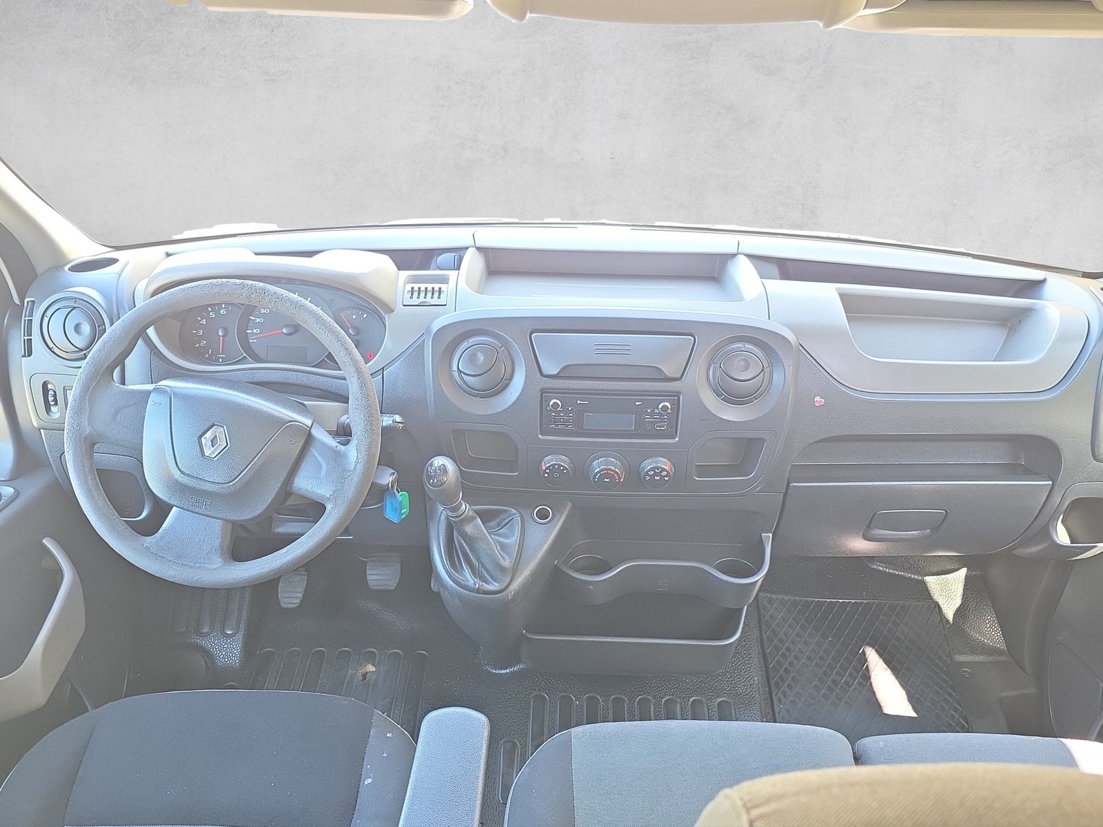 RENAULT Master T35 2.3dCi L2H2 A, Diesel, Second hand / Used, Manual - 5